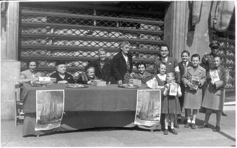 Cartel: Exposició 'Sagrada Família: La força d'un somni compartit', Temple Expiatori de la Sagrada Família - Basílica, 19 sept