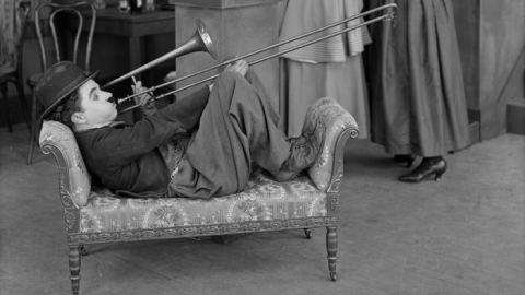 Affiche : Ciné-concert sur des courts-métrages de Charlie Chaplin, L'Impromptu, 14 nov.