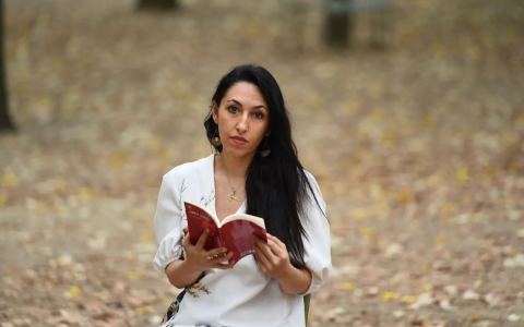Affiche : Atelier d'écriture avec Mhatab Ghorbani, Médiathèque Françoise Sagan, 4 nov.