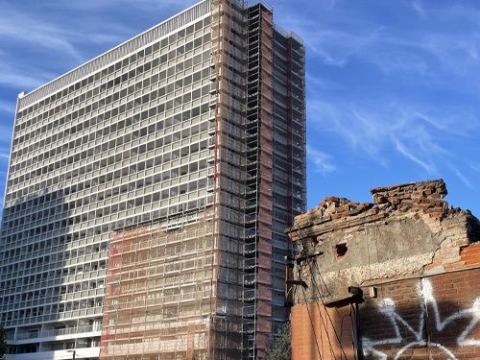 Affiche : Mémoire d’une tour, récit de chantier, Centre culturel Bonnefoy, 8 oct.