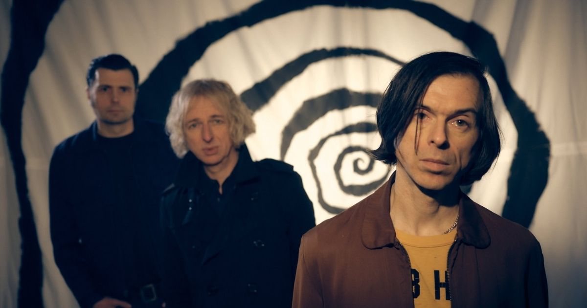 Poster: Little Barrie