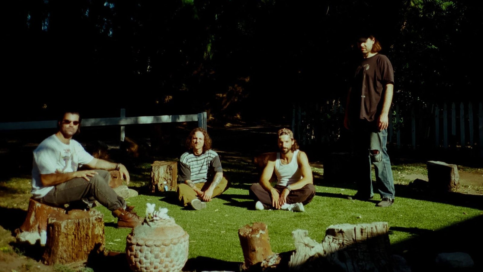 Poster: Turnover - Down On Earth Tour