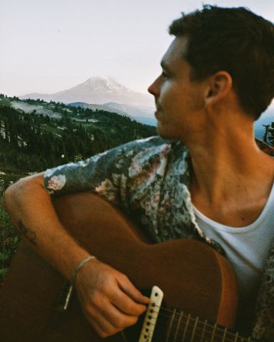 Poster: Hayden Everett, Jackson Lundy, Brick & Mortar Music Hall, Oct 29