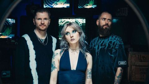 Affiche : FUTURE PALACE + AS EVERYTHING UNFOLDS + LUNA KILLS, Marché Gare, 10 nov.