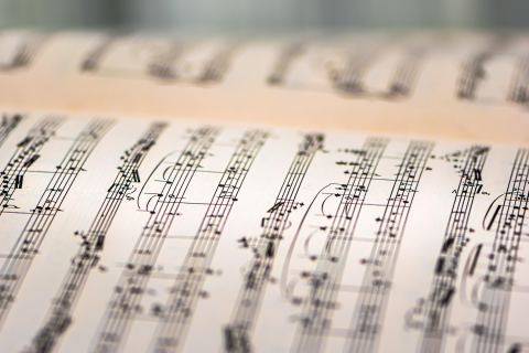 Juliste: Helsinki Metropolitan Orchestra - Ooppera-aarioita ja alkusoittoja, Kampin palvelukeskus, 3.11.
