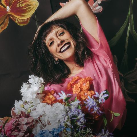 Cartaz: Juliana Linhares – Até Cansar o Cansaço, Casa Natura Musical, 5 de nov.