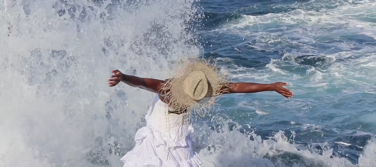 Affiche: Between the Sun, Wind and Waves #16
