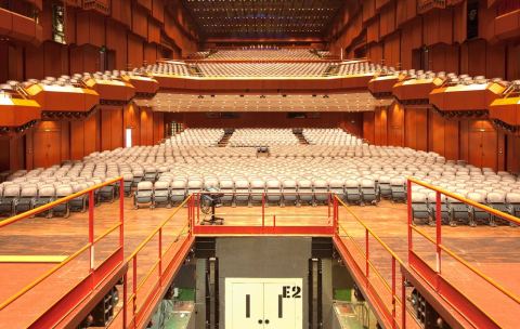 Plakat: Treffpunkt: Bühneneingang – Führung durch die Alte Oper, Alte Oper, 11. Nov.