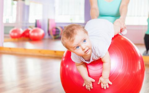 Affiche : Stage vacances d'automne - Baby gym 3-5 ans, Centre Paris Anim' Wangari Muta Maathai, 29 oct.