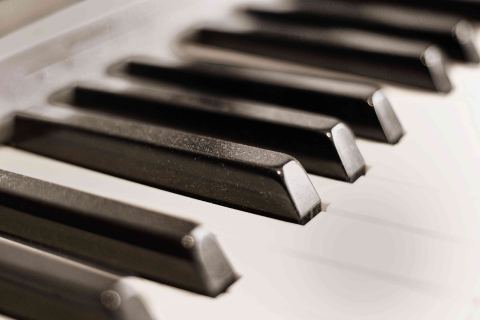 Plakát: Koncert klavírního oddělení, Komorní sál Pálffyovský palác, 3. 11.