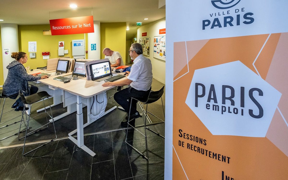 Affiche : Points Paris Emploi : le programme