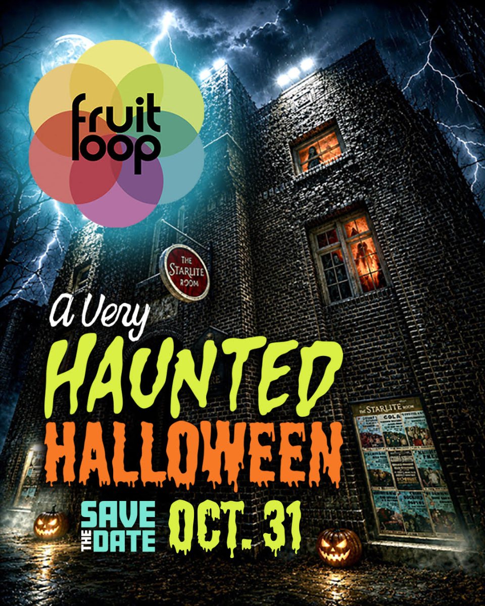 Poster: Fruit Loop - A Very Haunted Halloween