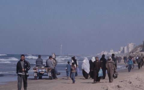 Affiche : La Palestine photographiée par Joss Dray, Institut du monde arabe, 19 sept.