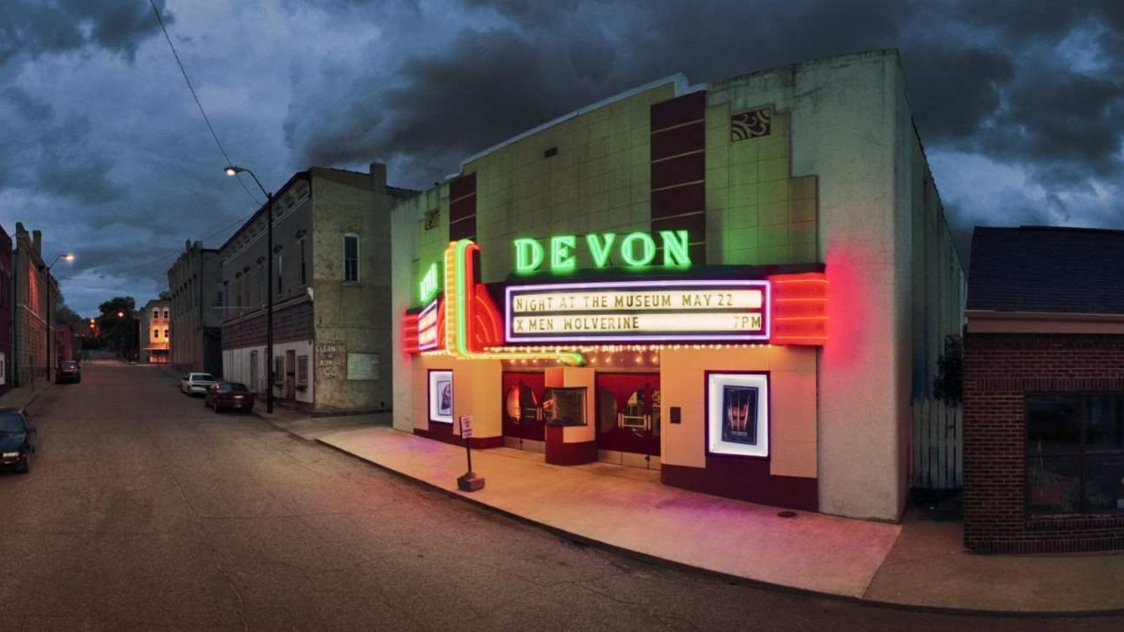 Poster: Seeing the Cinema: Photographic Visions of Movie Theaters