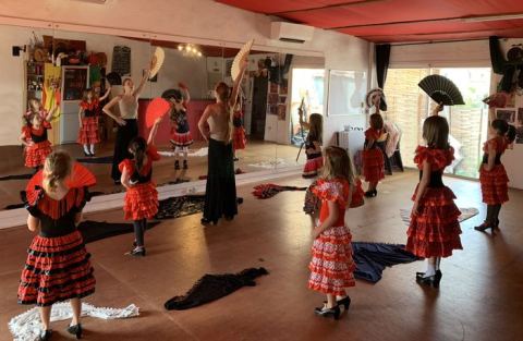 Affiche : FLAMENCO KIDS Cours de danse Flamenco enfants - Ibérica Centre de culture, Art et Danse, Ibérica Centre de Culture Art et Danse, 4 nov.