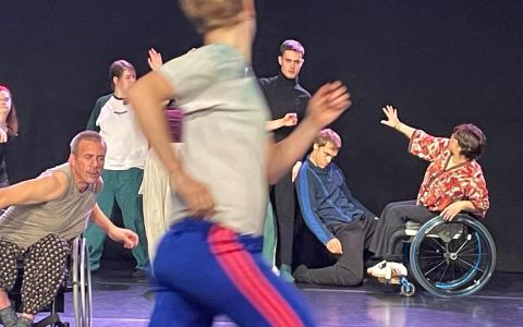 Affiche : Danse sans frontières Petit_Chen, Conservatoire Municipal Claude Debussy - site Courcelles, 6 nov.
