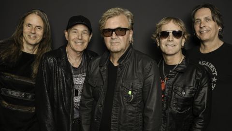Honeymoon Suite