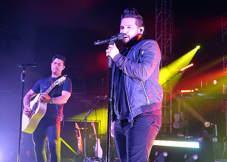 Dan + Shay