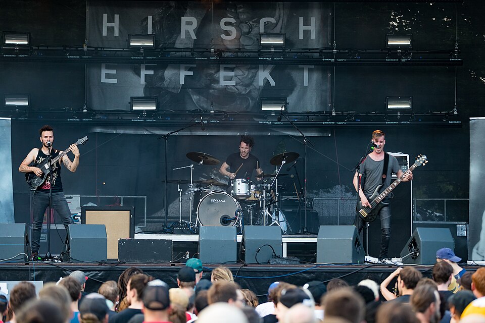 The Hirsch Effekt
